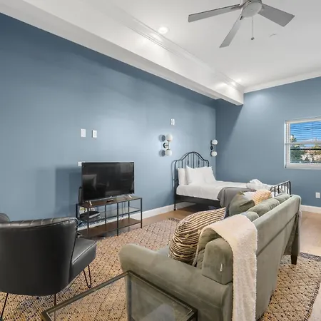 New! Havana Hideaway - Gorgeous Ybor City Studio On 7Th Ave